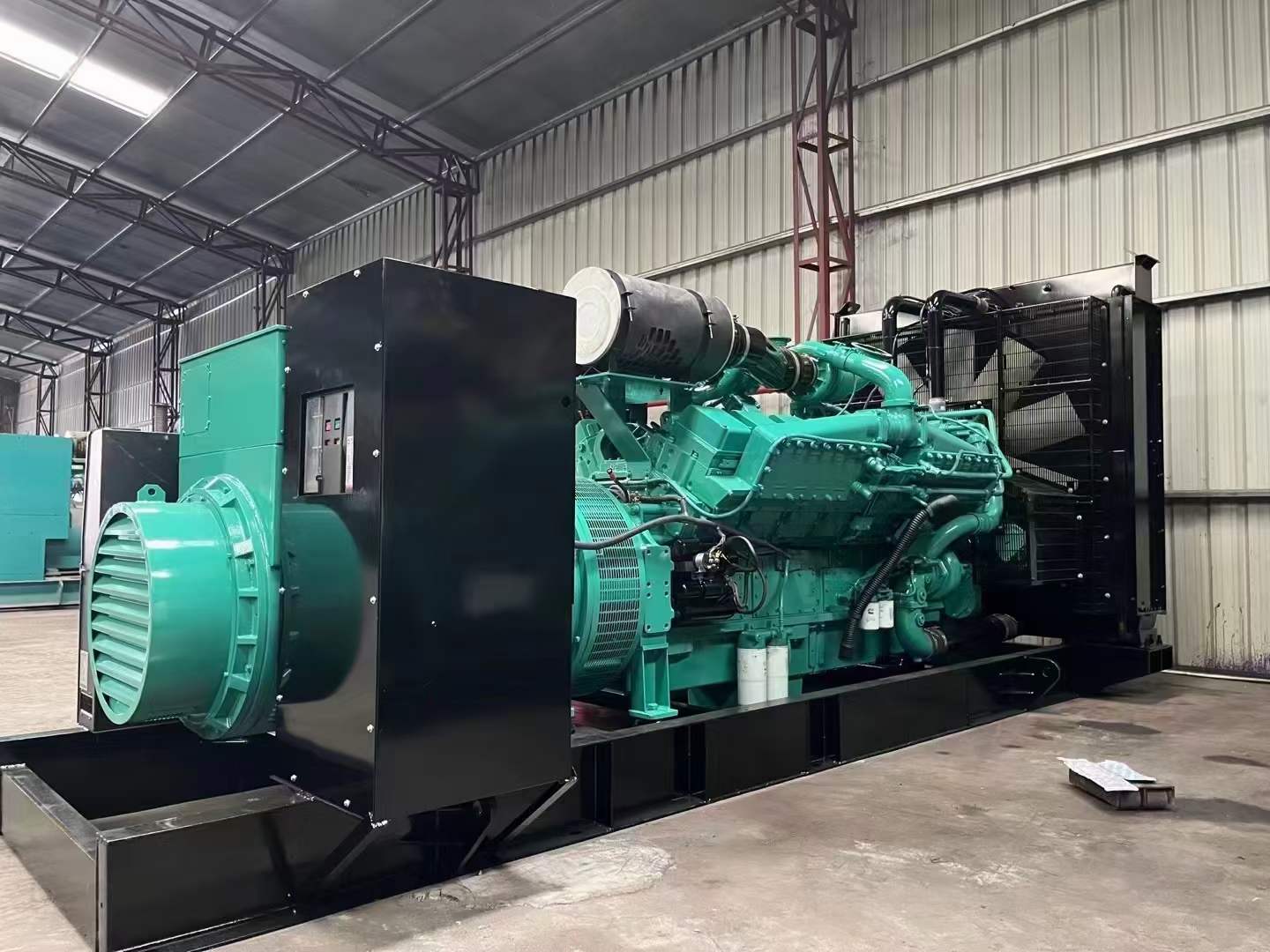 咸宁如何降低 800kW 柴油发电机输出电流的波动？
